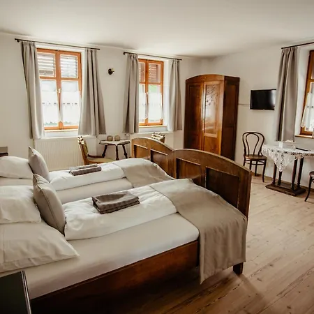 Noresa Etterem Es Panzio Hotel