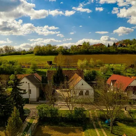 Noresa Etterem Es Panzio Hotel