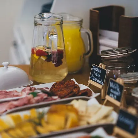 Noresa Etterem Es Panzio Hotel Szalka